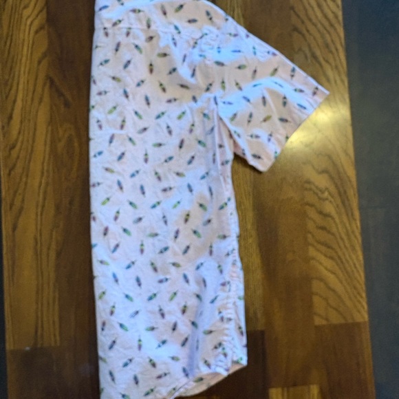 Pink Feather Print Casual Button-Down Shirt - Picture 4 of 4